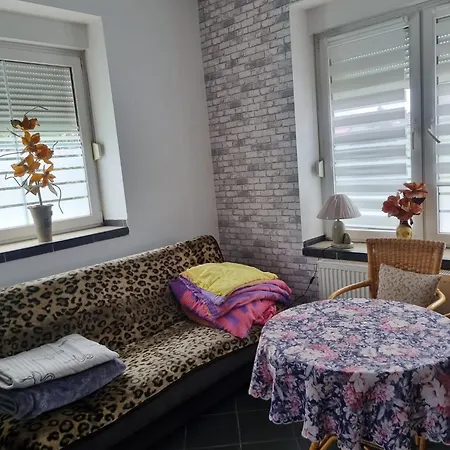 Klaczyn Apartment Klaczno